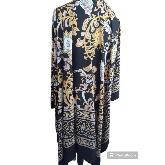 NWT Cupshe Women's One Size Beach Cover-Up Scarf Boho Kimono Floral Black Beige - Picture 2 of 7